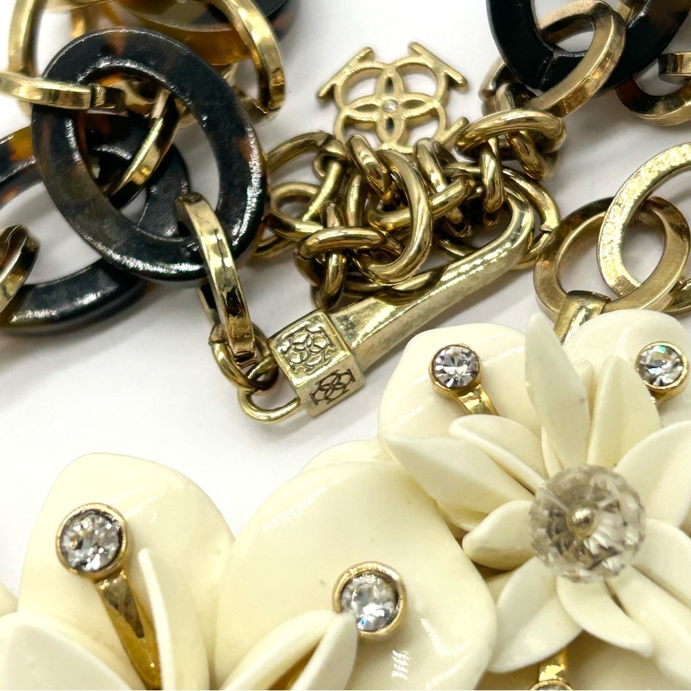 Ann Taylor Tortoise and Jeweled Flower Necklace - Picture 3 of 3